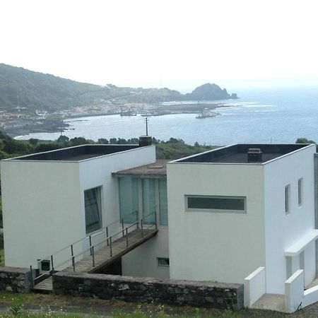 Casa Da Ribeira Bed & Breakfast Lajes do Pico Exterior photo